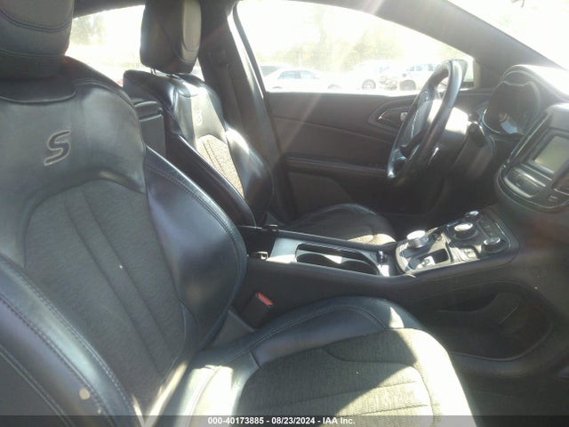 1C3CCCBB1FN746560 Chrysler 200 S