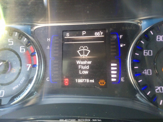1C3CCCBB1FN746560 Chrysler 200 S
