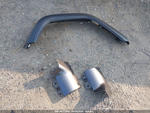 1C4HJXDN8LW138157 Jeep Wrangler Unlimited Sport S 4x4