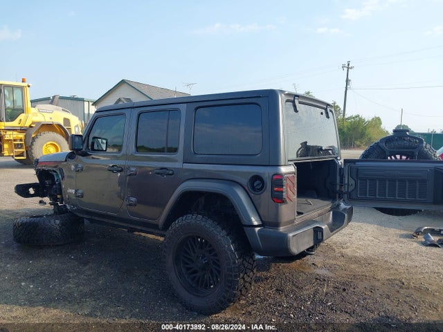 1C4HJXDN8LW138157 Jeep Wrangler Unlimited Sport S 4x4