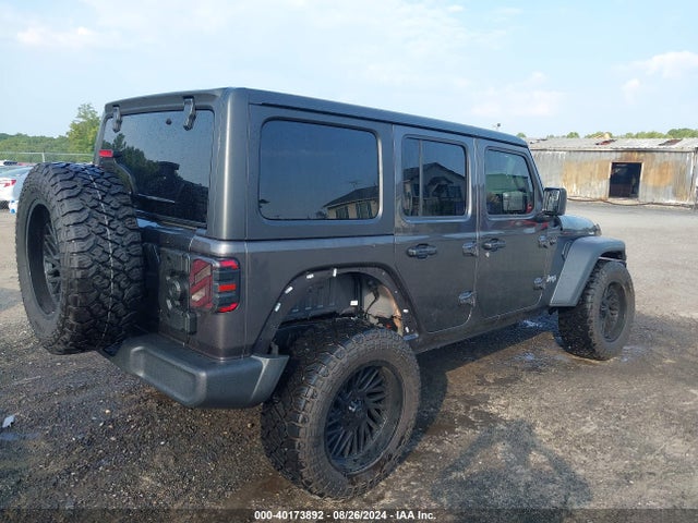 1C4HJXDN8LW138157 Jeep Wrangler Unlimited Sport S 4x4
