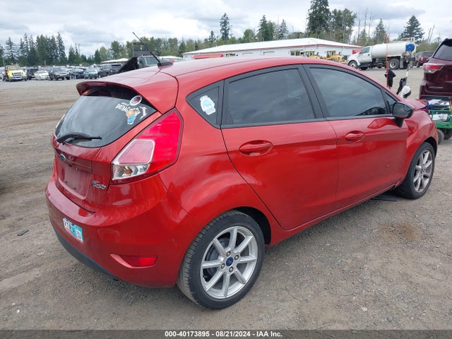 Ford FIESTA SE 2019 3FADP4EJ5KM106763 Image 4