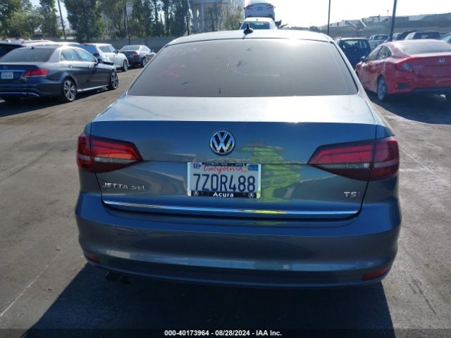 3VWL17AJ5HM381585 Volkswagen Jetta 1.8t Sel/1.8t Sel Premium