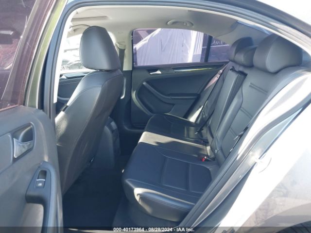 3VWL17AJ5HM381585 Volkswagen Jetta 1.8t Sel/1.8t Sel Premium