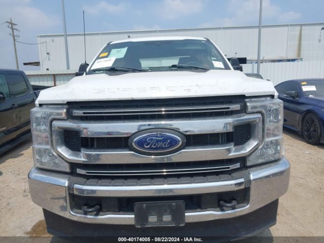 1FT7W2BT4NEF85501 Ford F-250 Xlt