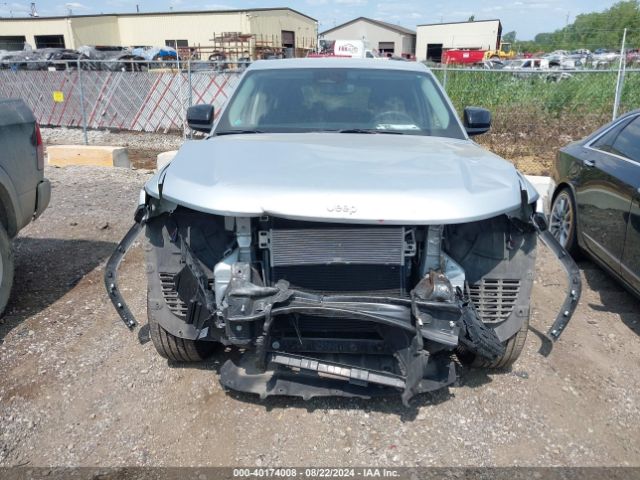 1C4RJKAG9P8809813 Jeep Grand Cherokee L Laredo 4x4