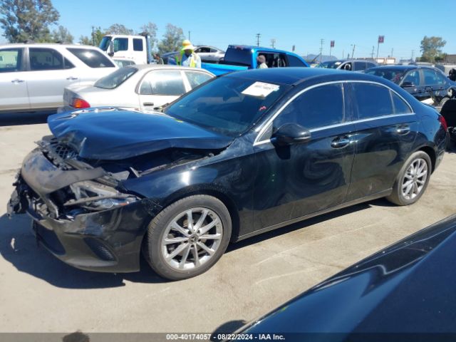 W1K3G4EB7LW045292 Mercedes-Benz A 220