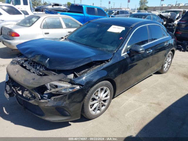 W1K3G4EB7LW045292 Mercedes-Benz A 220