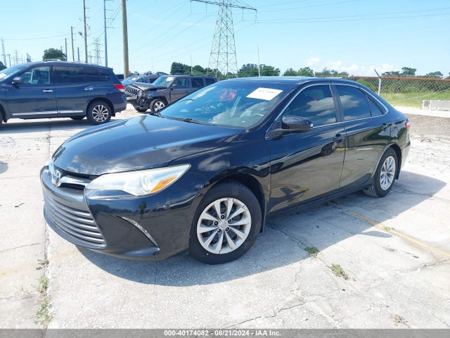 Toyota CAMRY LE 2015 4T1BF1FK8FU933437 Image 2