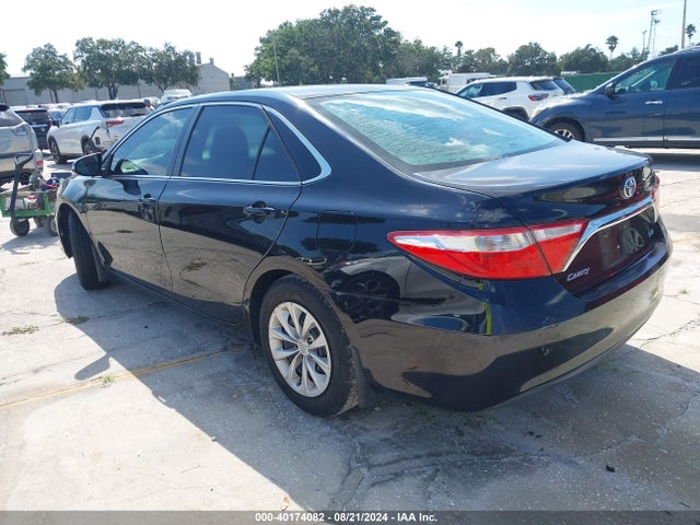 Toyota CAMRY LE 2015 4T1BF1FK8FU933437 Image 3