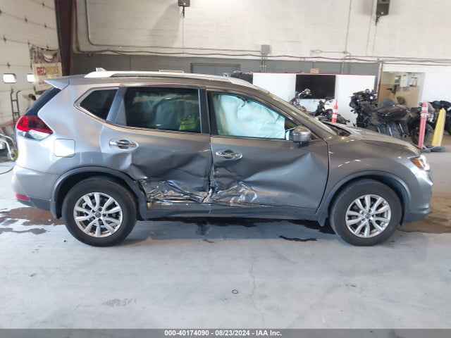 Nissan ROGUE SV 2018 KNMAT2MV8JP622738 Image 13