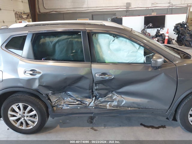 Nissan ROGUE SV 2018 KNMAT2MV8JP622738 Image 6