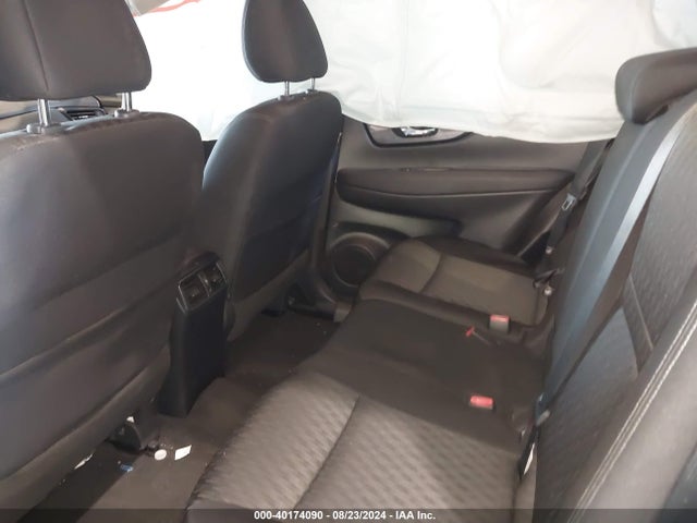 Nissan ROGUE SV 2018 KNMAT2MV8JP622738 Image 8