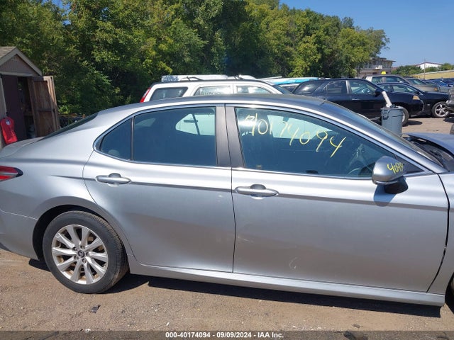 Toyota CAMRY LE 2018 4T1B11HK4JU534285 Image 13