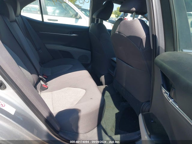 Toyota CAMRY LE 2018 4T1B11HK4JU534285 Image 8