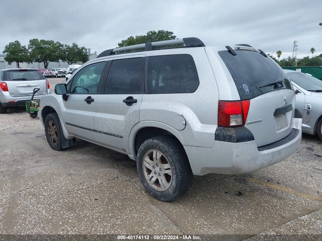 2005 MITSUBISHI ENDEAVOR 4A4MN21S35E071680 Photo 2