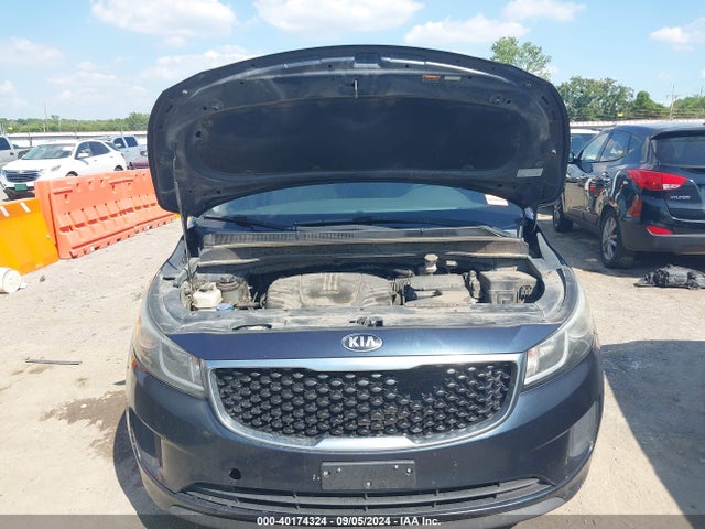 KIA SEDONA LX 2016 KNDMB5C14G6089768 Image 10