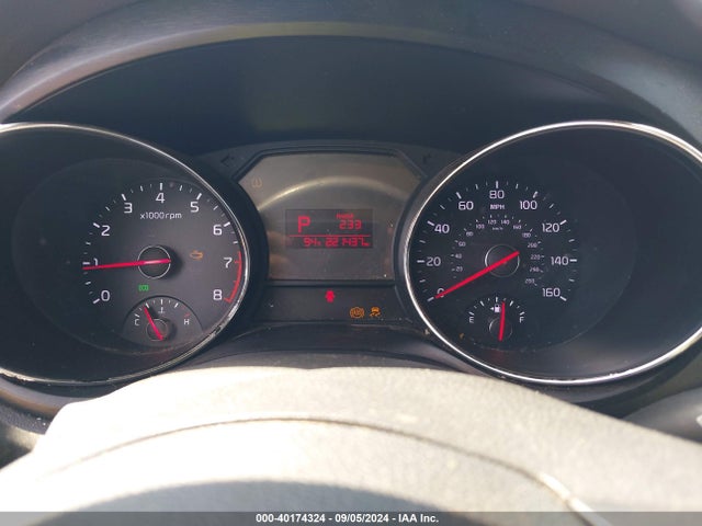 KIA SEDONA LX 2016 KNDMB5C14G6089768 Image 7