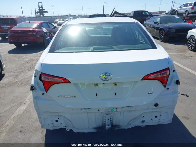 Toyota COROLLA LE 2018 2T1BURHE2JC012174 Image 17