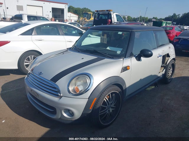 2011 MINI COOPER WMWSU3C5XBT094036 Photo 1