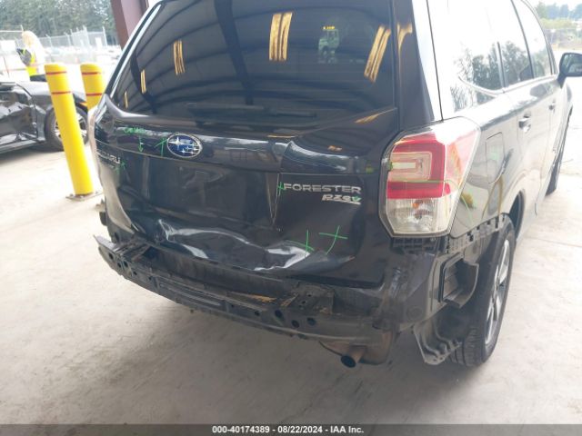 JF2SJABC0HH551028 Subaru Forester 2.5i