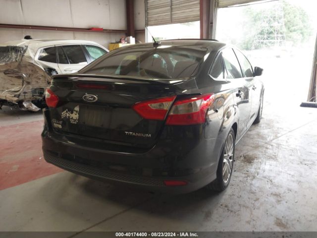 1FADP3J21EL243259 Ford Focus Titanium