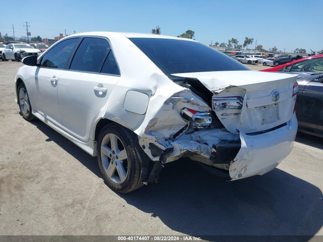 Toyota CAMRY SE 2014 4T1BF1FK2EU445972 Image 3