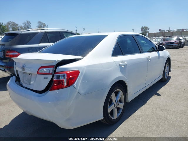 Toyota CAMRY SE 2014 4T1BF1FK2EU445972 Image 4