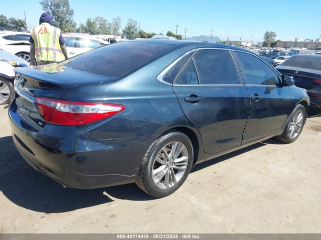 Toyota CAMRY SE 2015 4T1BF1FKXFU980257 Image 4