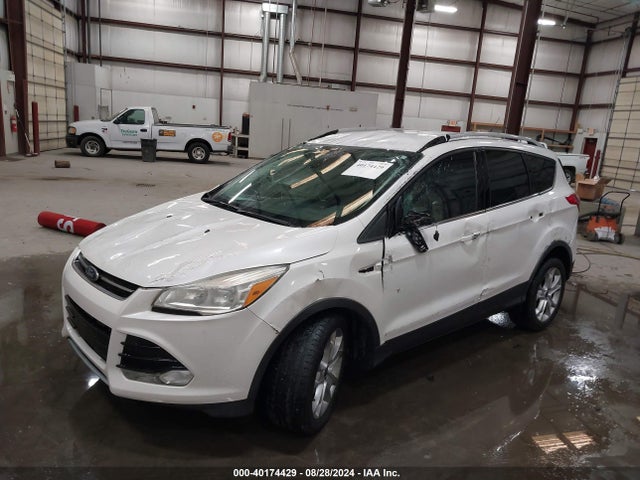 Ford Escape Titanium 2016 1FMCU0JXXGUA85196 Image 2