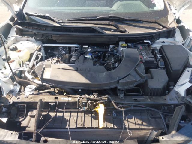 5N1BT3AB8RC670792 Nissan Rogue S Intelligent Awd