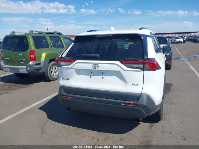 Toyota Rav4 Xle 2022 2T3W1RFVXNW202247 Image 16
