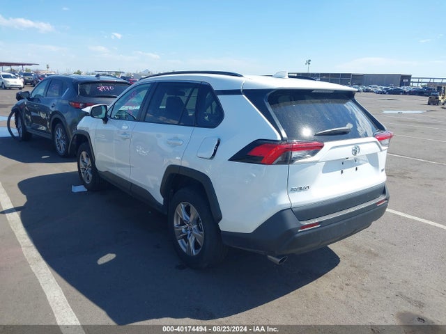 Toyota Rav4 Xle 2022 2T3W1RFVXNW202247 Image 3