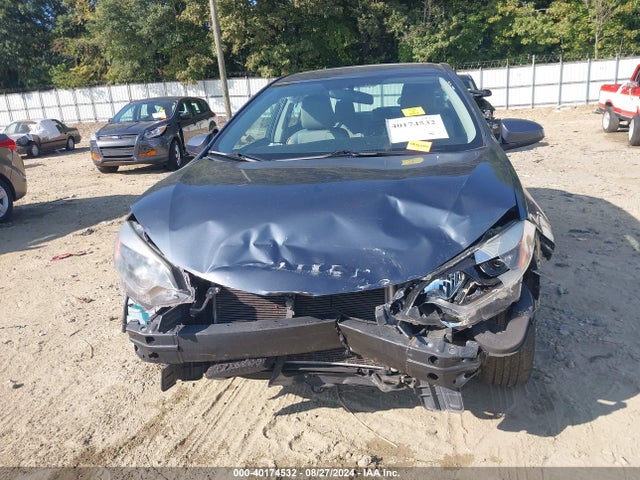 Toyota COROLLA LE 2016 5YFBURHE3GP537849 Image 13