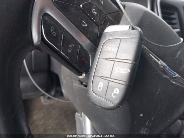 1C3CCCAB2FN726187 Chrysler 200 Limited