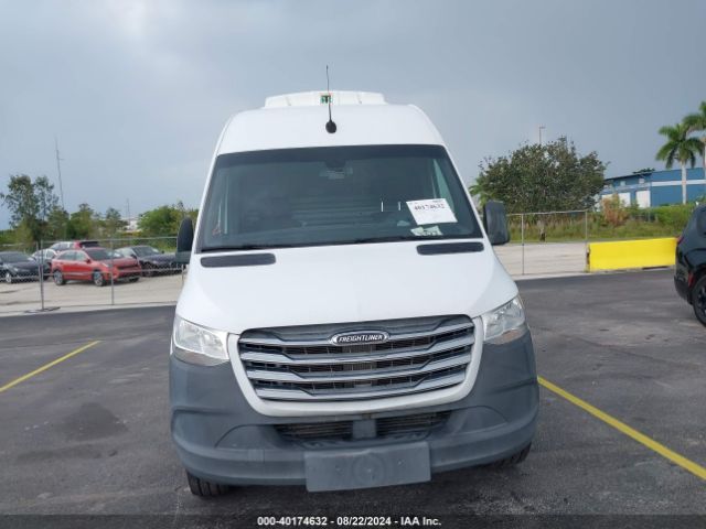 WDYPF1CD2KP029905 Freightliner Sprinter 2500 High Roof V6