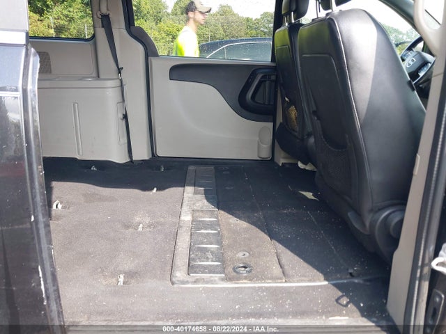 Dodge Grand Caravan Sxt 2018 2C4RDGCG2JR250313 Image 8