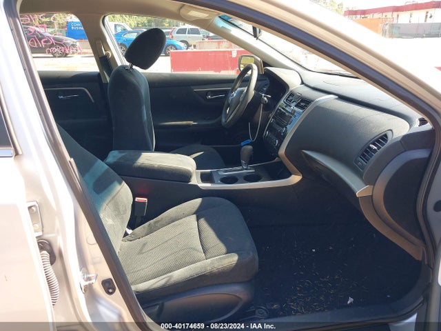 Nissan Altima 2.5 S 2015 1N4AL3AP2FN305932 Image 5