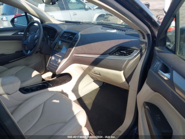 5LMCJ1C91KUL06994 Lincoln Mkc Standard