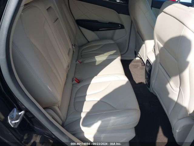 5LMCJ1C91KUL06994 Lincoln Mkc Standard