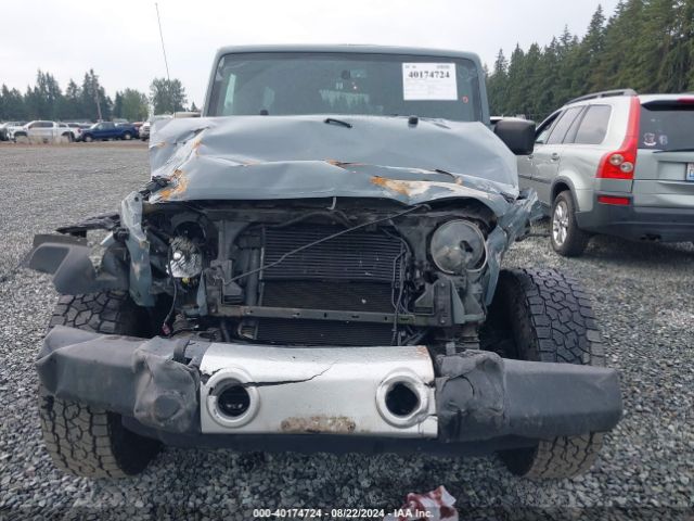 1C4BJWEG8FL717395 Jeep Wrangler Unlimited Sahara