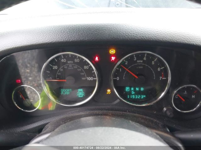 1C4BJWEG8FL717395 Jeep Wrangler Unlimited Sahara