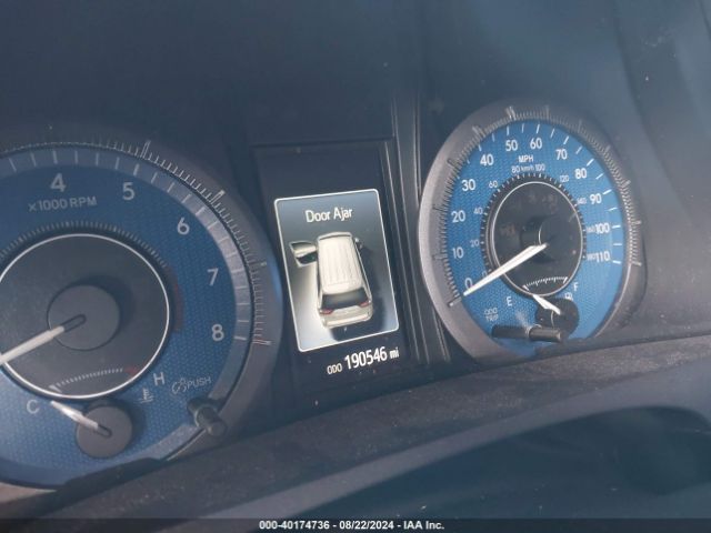 5TDYK3DC6FS557052 Toyota Sienna Limited Premium 7 Passenger