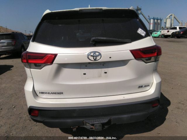 5TDJZRFH1HS521233 Toyota Highlander Se