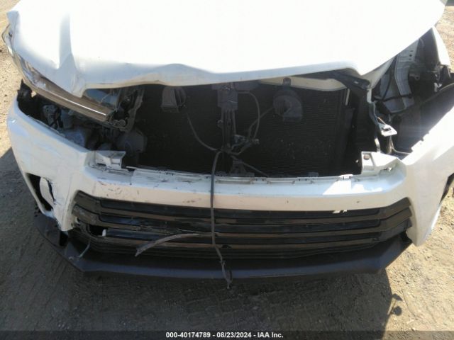 5TDJZRFH1HS521233 Toyota Highlander Se