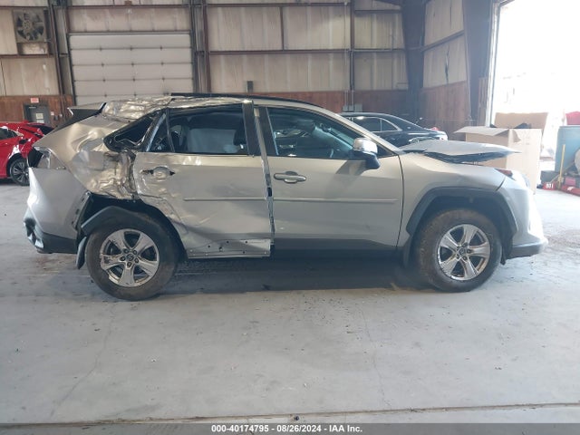 Toyota Rav4 Xle 2020 2T3P1RFV9LW126490 Image 13