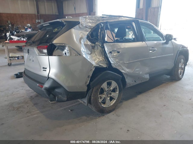 Toyota Rav4 Xle 2020 2T3P1RFV9LW126490 Image 4