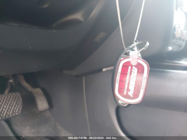 5N1DR2MN7HC667033 Nissan Pathfinder Sl