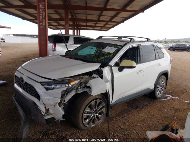 2T3C1RFV7KC019811 Toyota Rav4 Xle Premium
