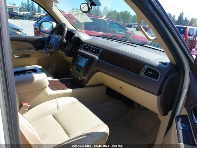 1GKS2MEF6ER227322 GMC Yukon Xl 1500 Denali